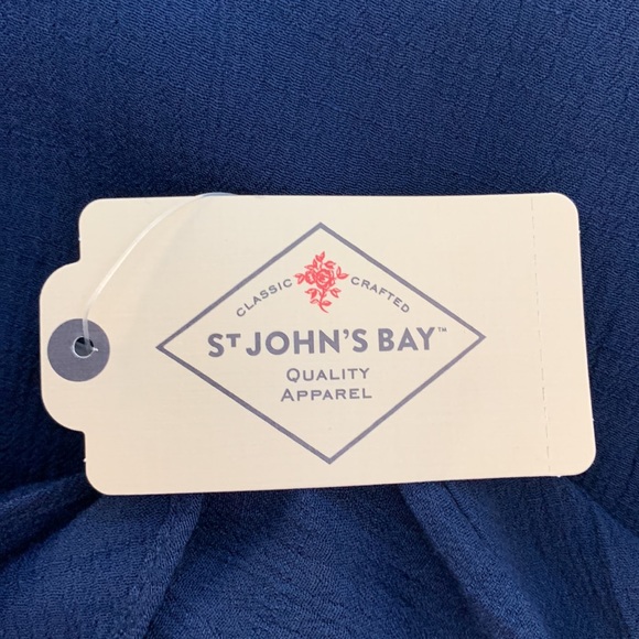 St. John’s Bay NWT Hi-Low Hemline Floral Embroidery Womens Size L Pleated Blouse - Picture 14 of 15